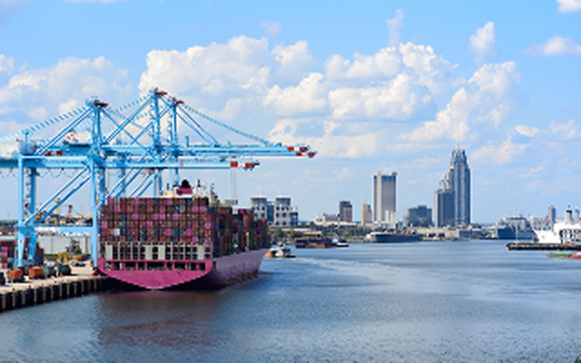 Downtown of Mobile, Alabama, USA and city docks as seeing from port harbour – Mobile, cheap car insurance in Alabama